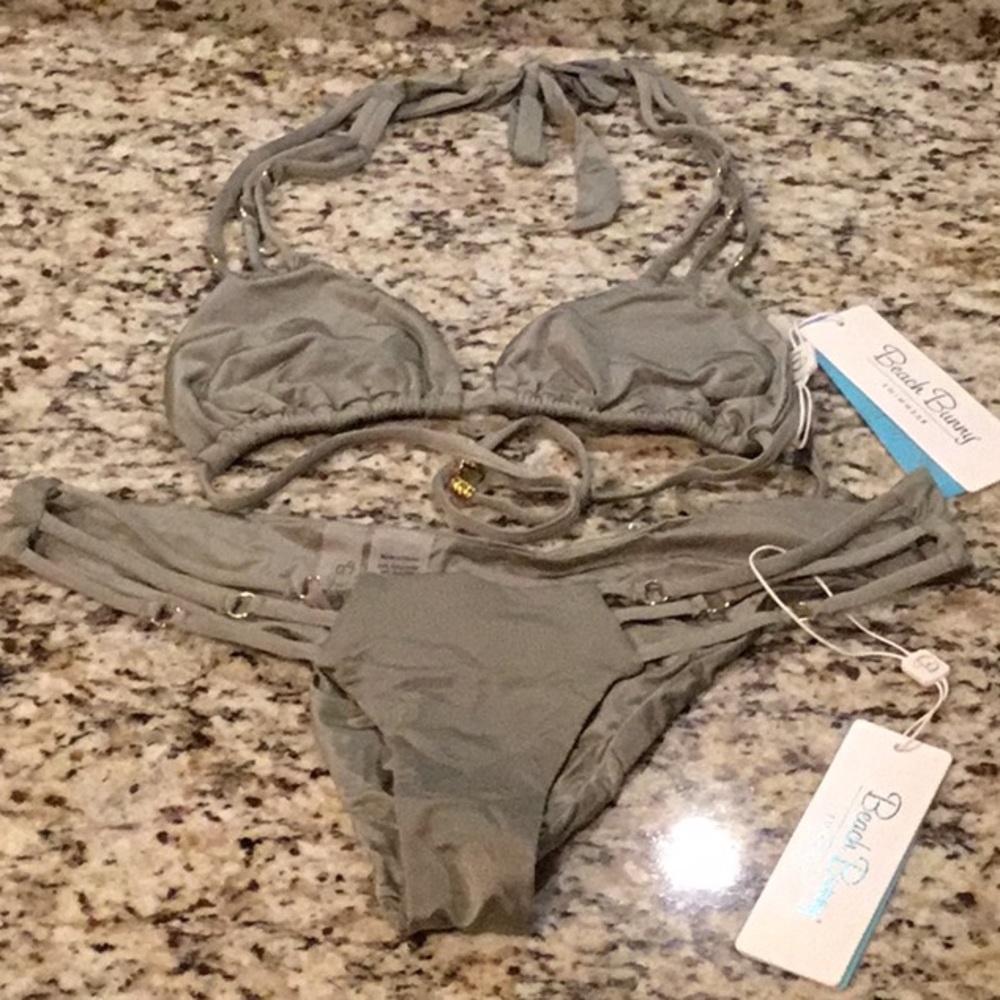 Beach Bunny 2pc LG top - XL bottom